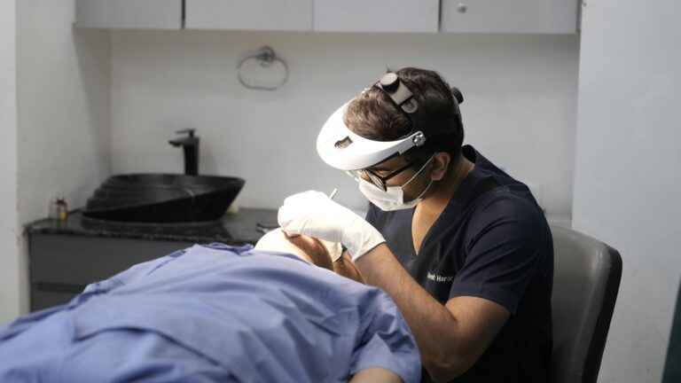 FUE Hair Transplant Course for Doctors